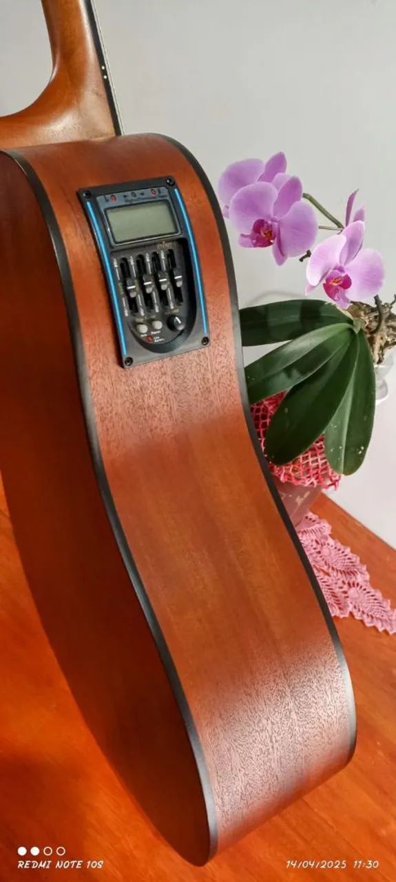 Violão Acústico com design elegante - Foto 4