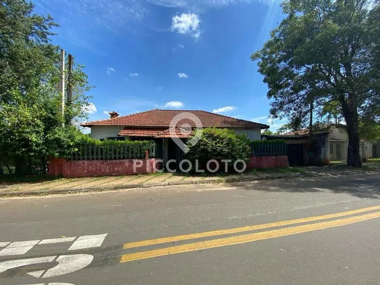 Casa à venda em Campinas, Sousas, com 3 quartos, com 214.83 m² - Foto 4