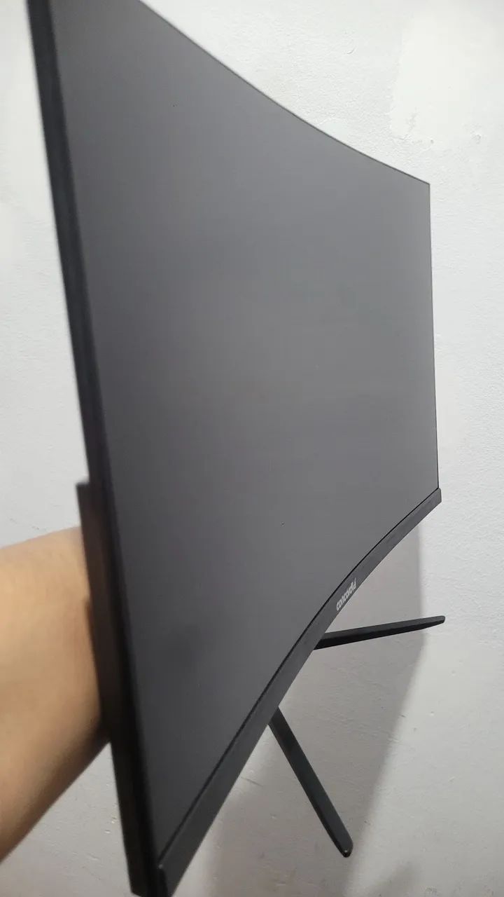 Monitor Gamer curvo 24" 165hz 1ms - Foto 2