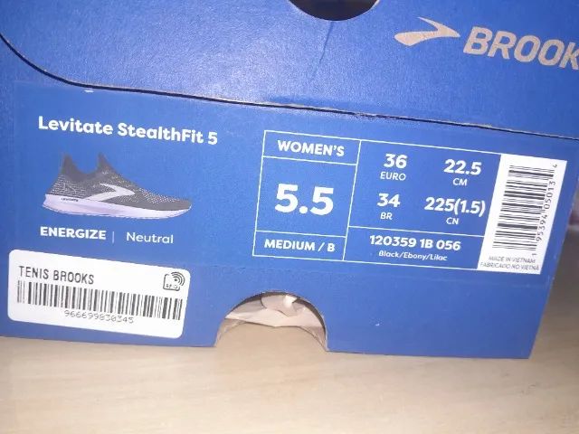 TÊNIS IMPORTADO "BROOKS LEVITATE", CINZA E PRETO, NOVO, ZERO, SEM USO, NA CAIXA! TAM 34 - Foto 3