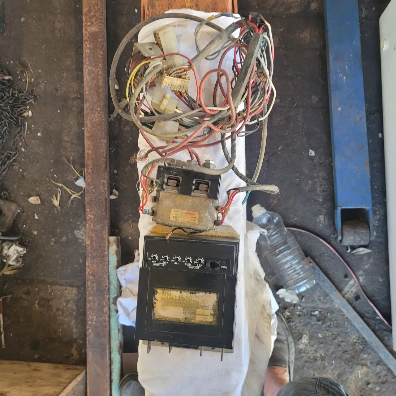 Controlador de Velocidade Curtis ,com contaquito e estalaçáo - Foto 2