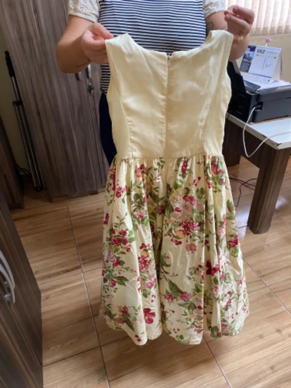 Vestido infantil - tamanho 8 - Foto 2