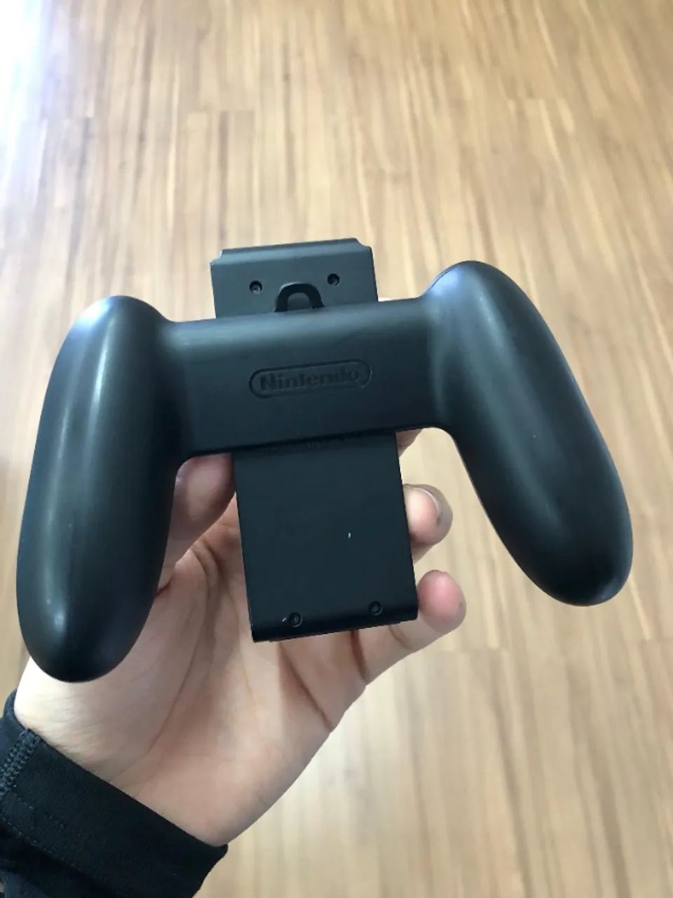 Nintendo Switch Dock and Controller Grip64308649434882123