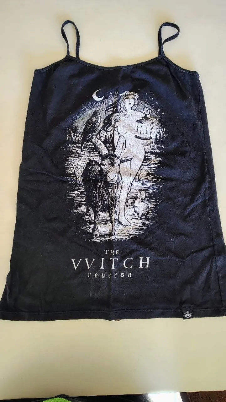 Regata The Witch Reversa