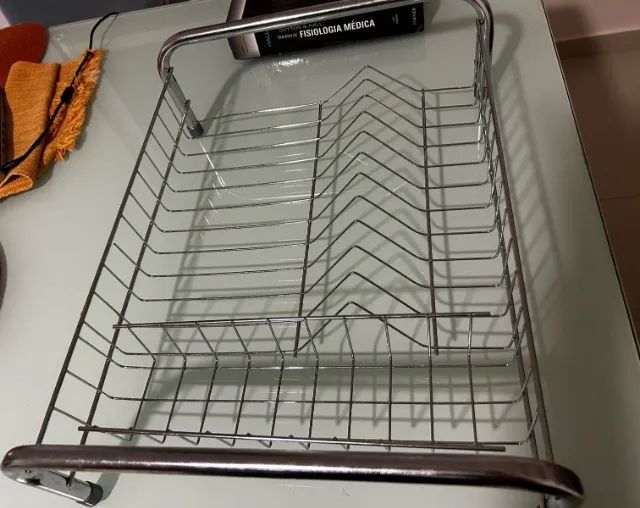Escorredor de Pratos em inox - Super novo - Foto 2