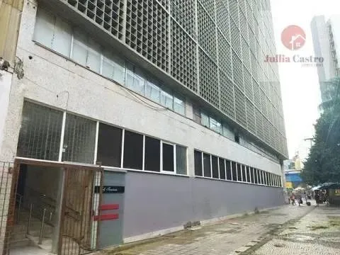 ALUGO Ótimo prédio comercial com 460m² no Bairro de Santo Antônio - Recife