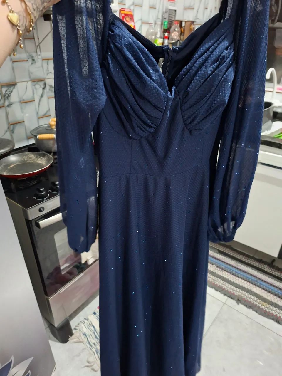 Vestido Azul com Brilho - Elegância e Conforto! - Foto 2