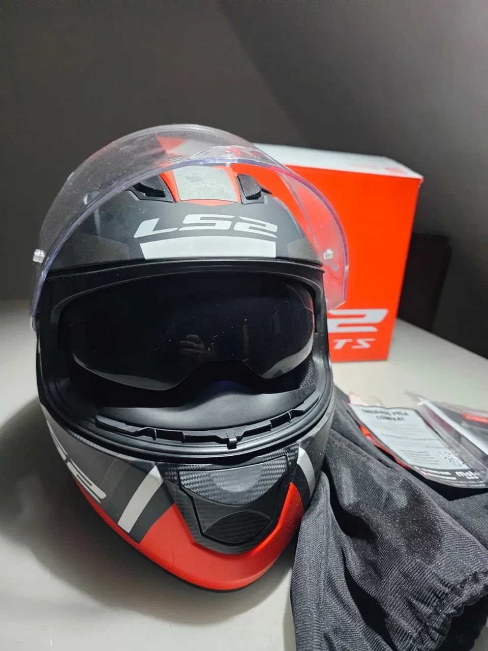 Capacete Ls2 Ff320 Edge preto e vermelho Fosco - Foto 2