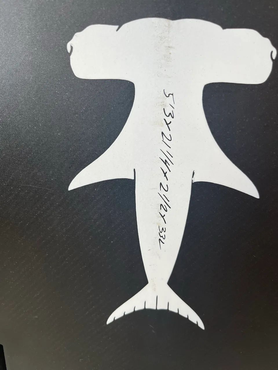 Prancha de surf Shark 5.3 resina carbono 