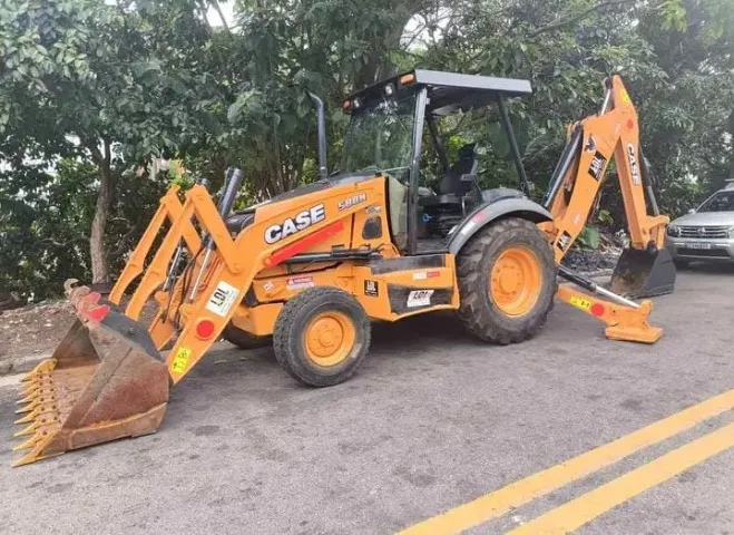 Case 580n