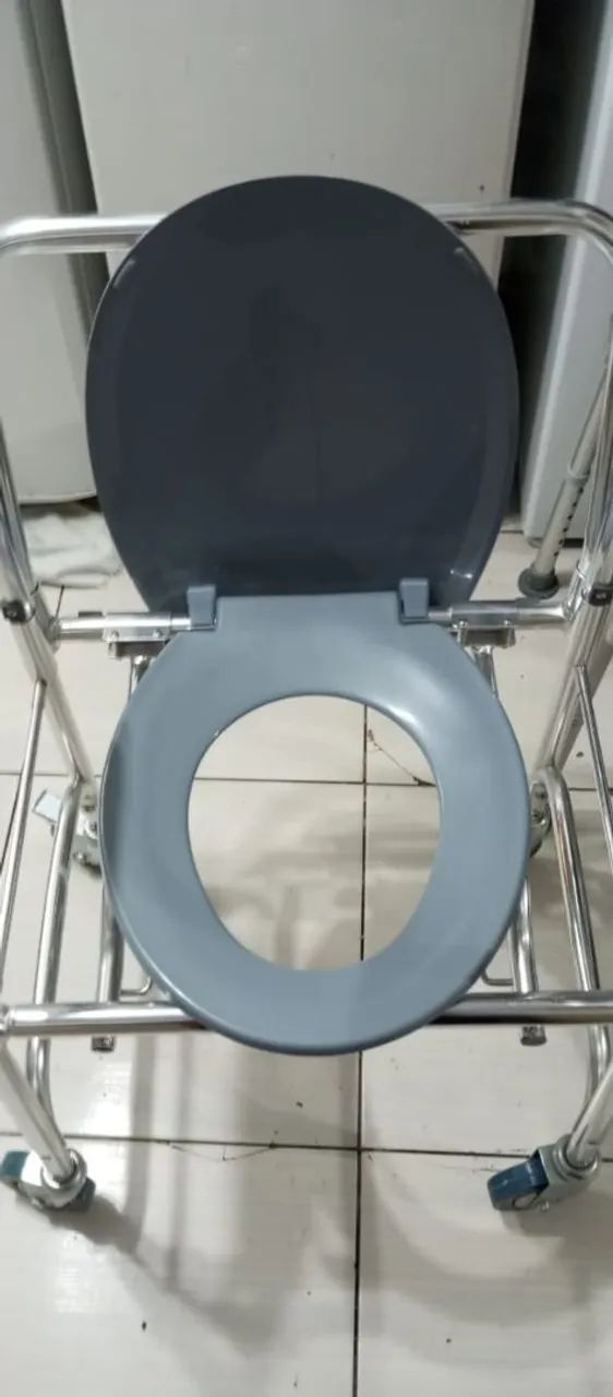 Cadeira de banho  - Foto 3