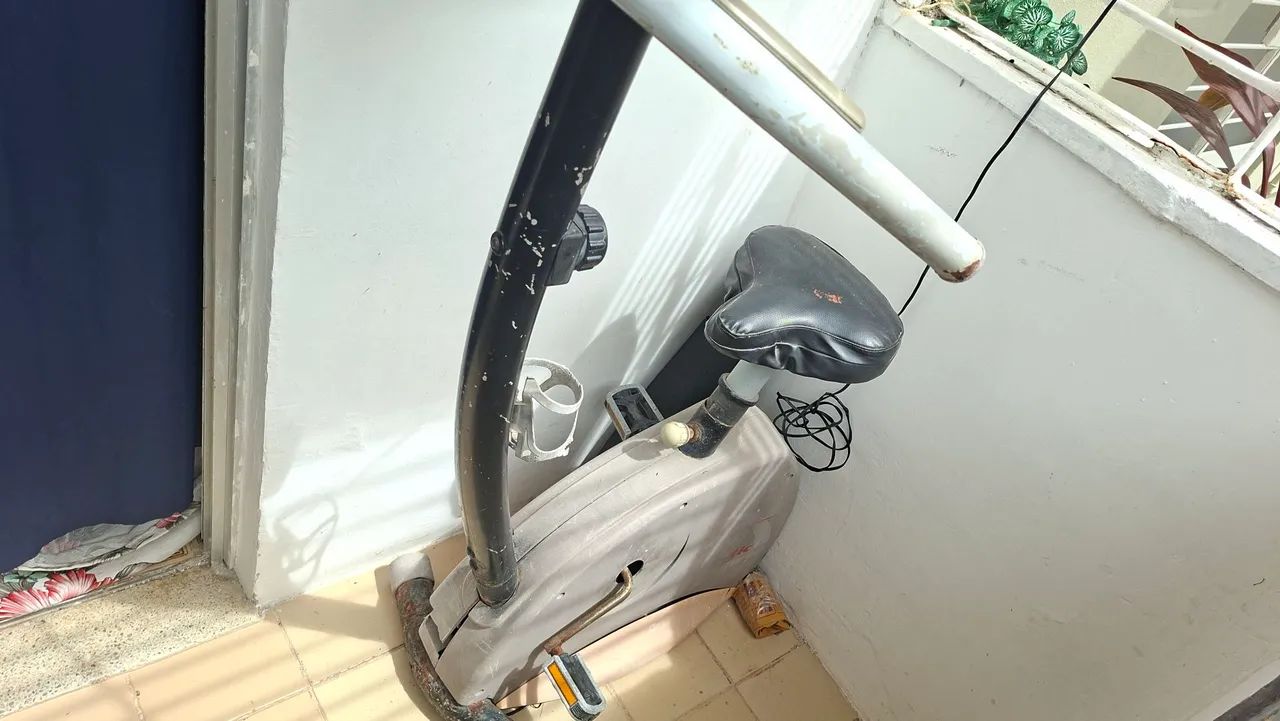Bicicleta ergometrica - Foto 2