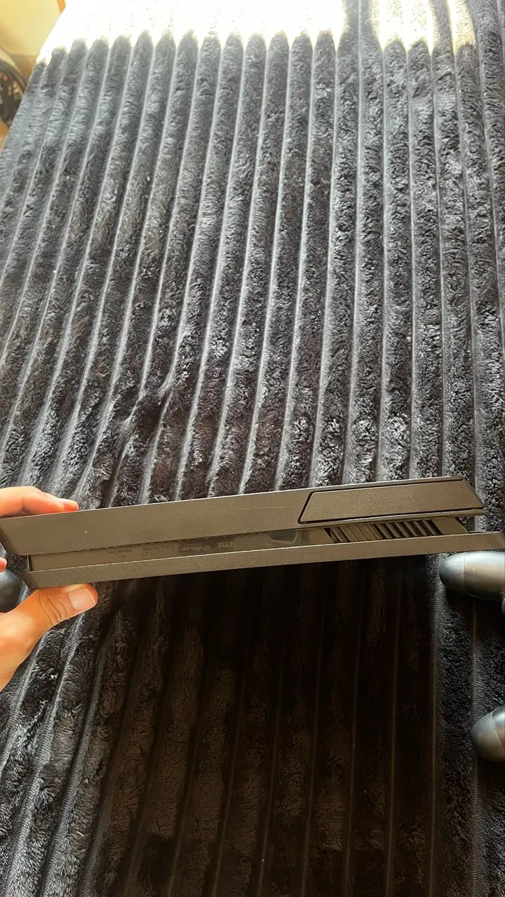 PlayStation 4 Slim - Foto 2