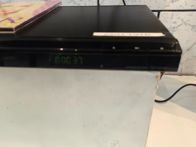 Reprodutor de DVD e CD SONY DVP-SR200P + DVD de brinde( usado)  - Foto 3