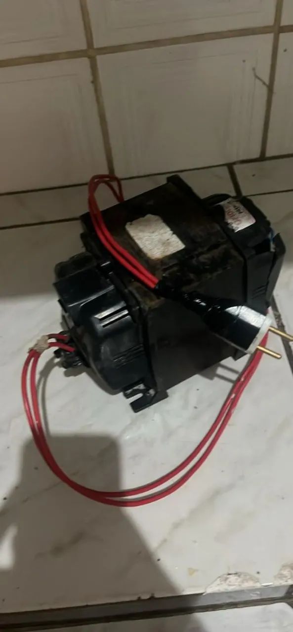 Transformador 220v - Foto 4