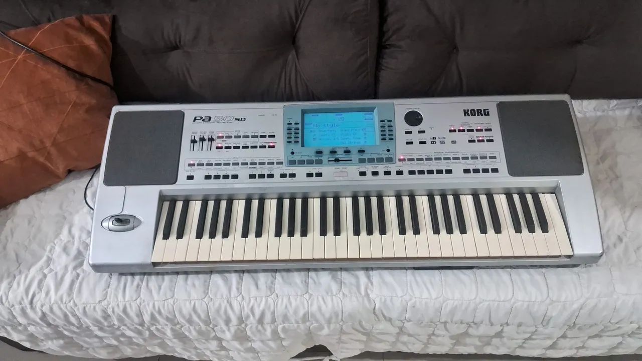 Teclado korg pa50sd  - Foto 3