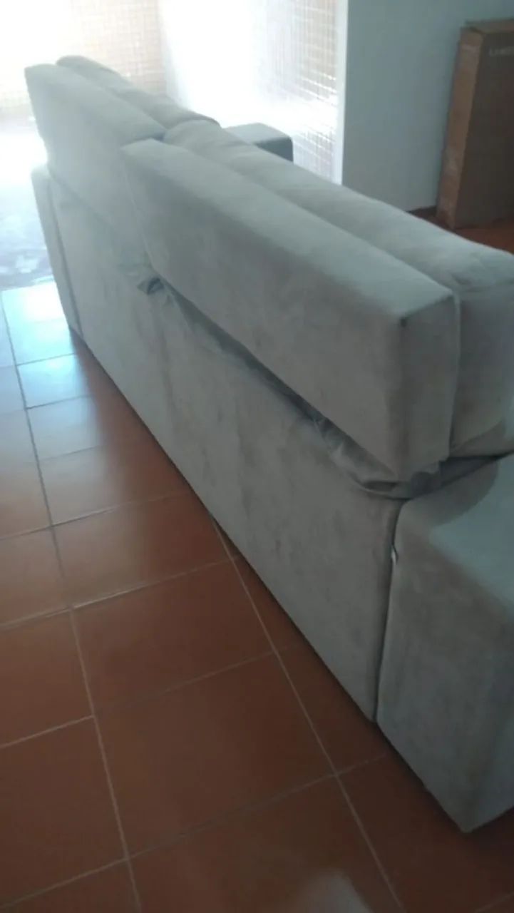 SOFÁ TRÊS LUGARES - Foto 3