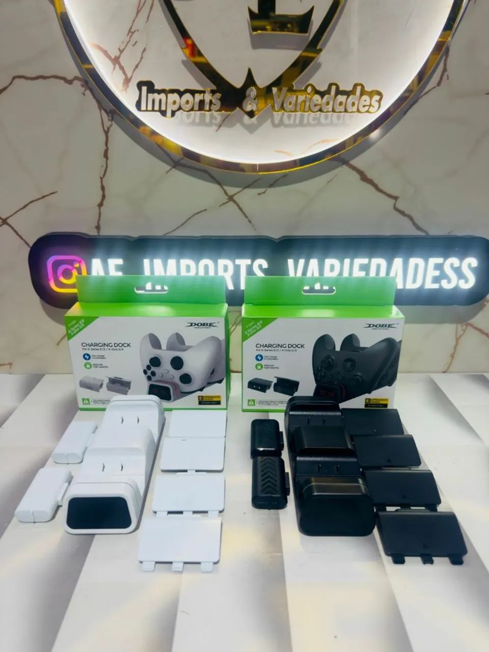 Kit Base + 2 baterias controles Xbox One S e sereis S - Foto 3