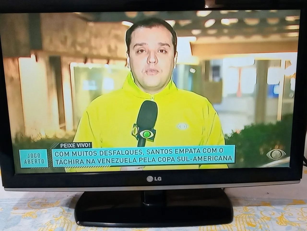 Tv monitor 24"