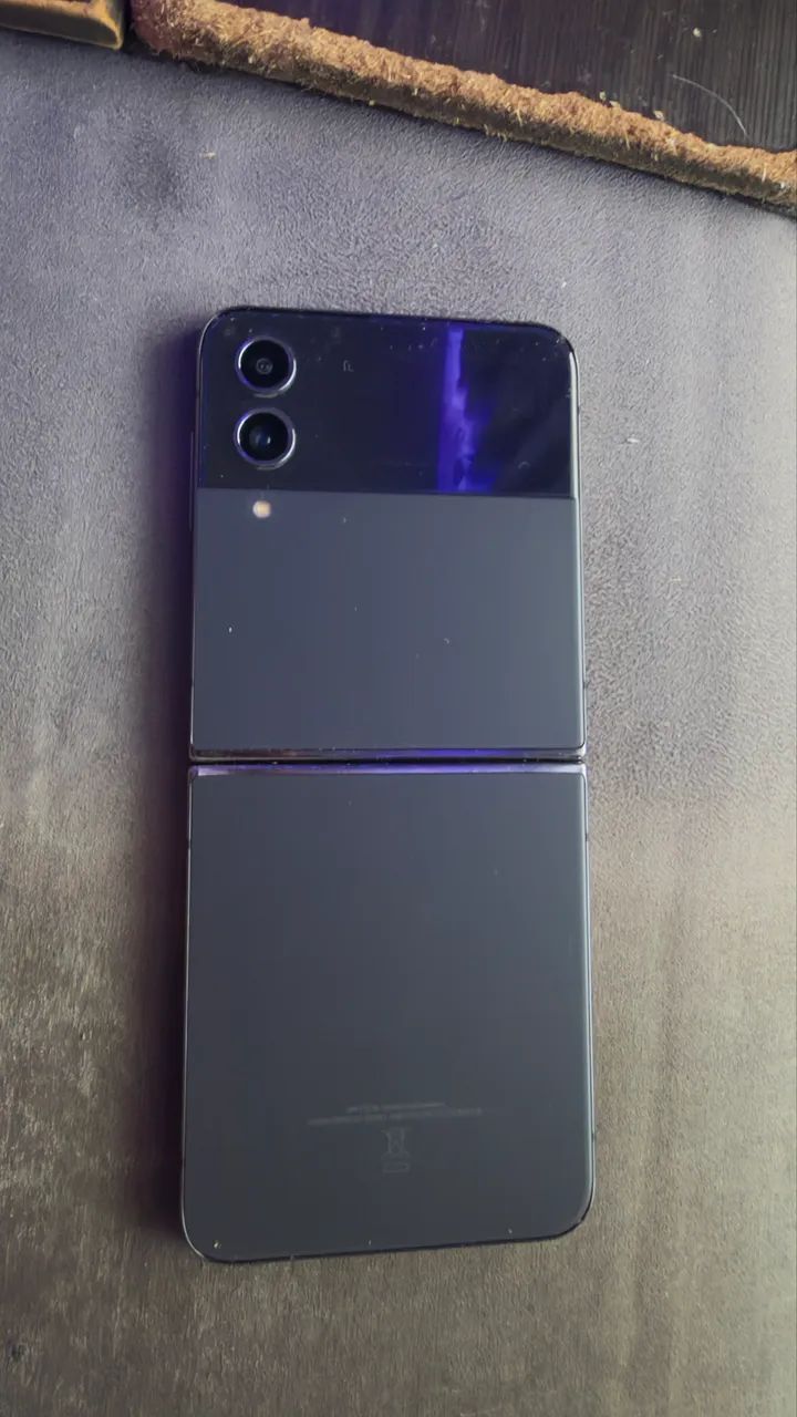 Sumsung Z Flip 4 de 256gb - Foto 5