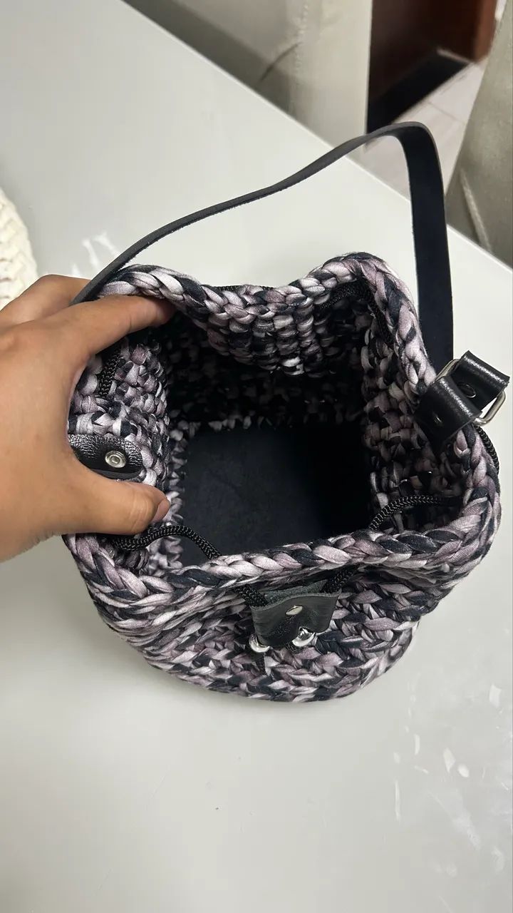 Bolsa saco de crochê - Foto 3