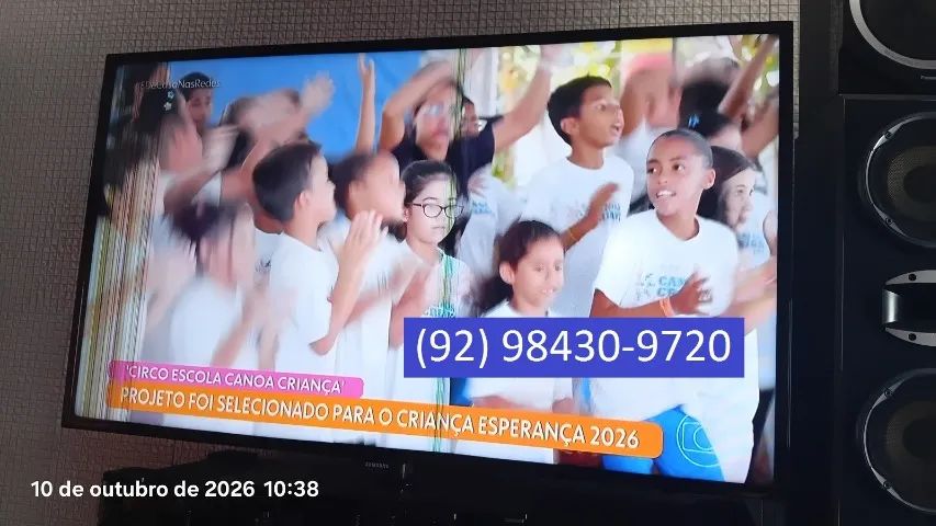 Tv Samsung 60 Polegadas com pequenas listas na tela, só R$ 250 - Foto 2