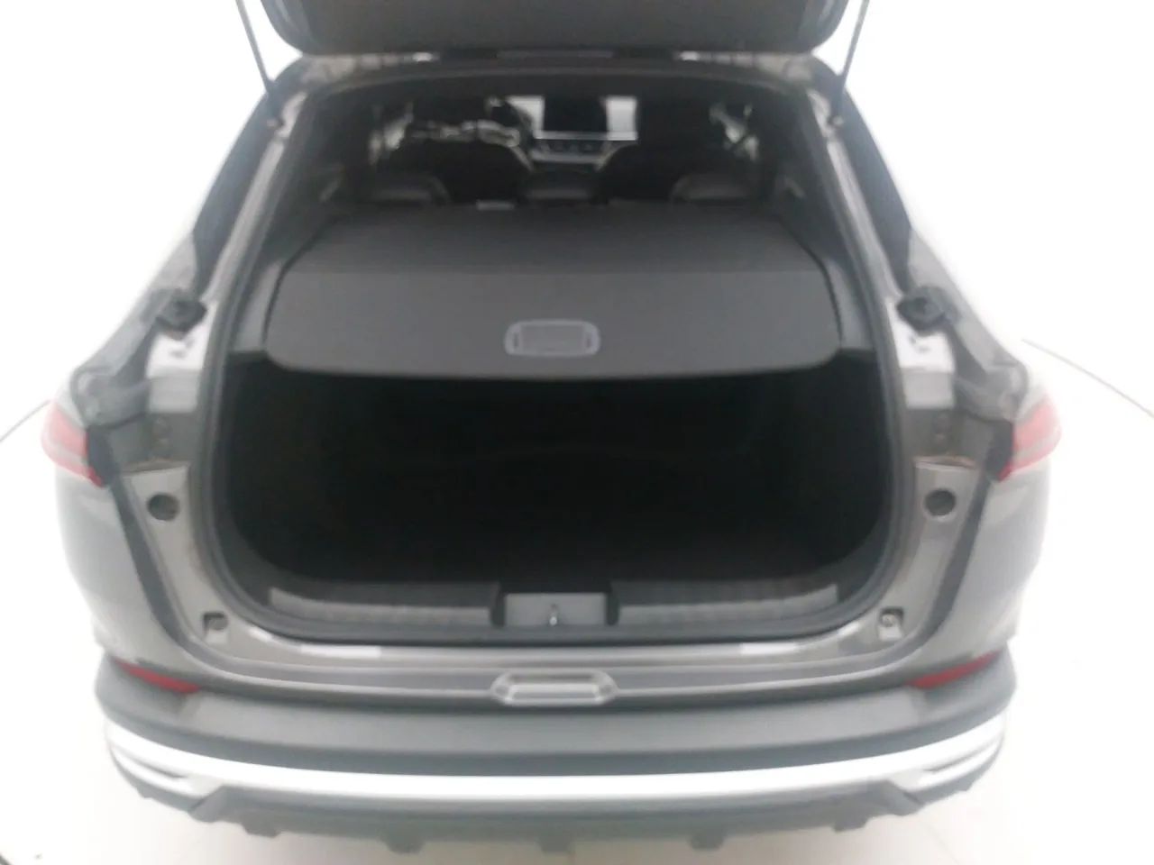 Fiat Fastback Limited Ed.1.3 270 T.Flex Aut., foto 9 de 18