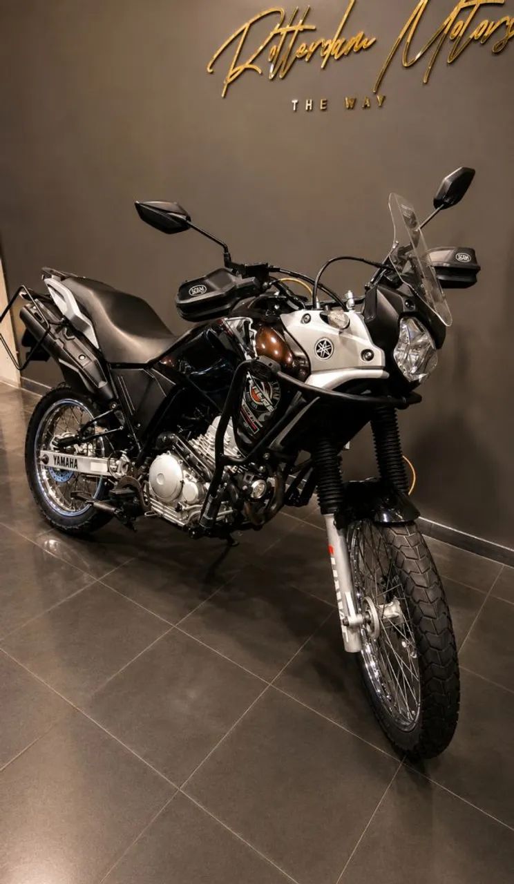 Tenere 250 - Foto 4