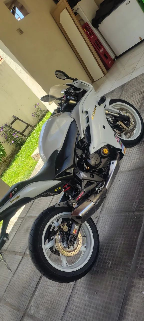 HONDA CBR600F 2013