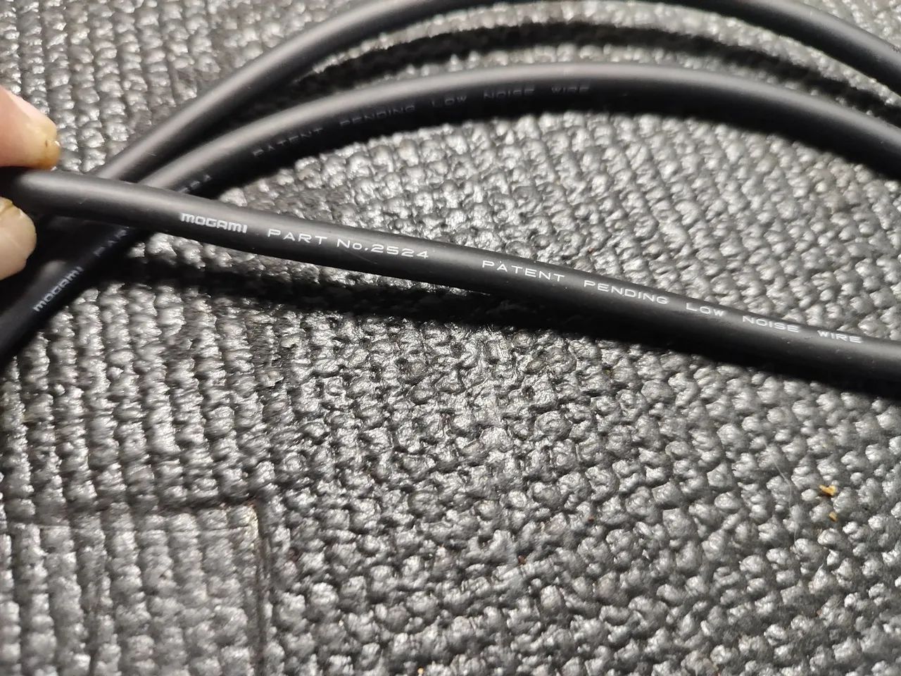 Cabos para pedalboard Mogami e Amphenol - Foto 5