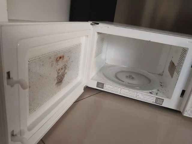 Micro-ondas Electrolux 20L Digital - Funcionando - Foto 2