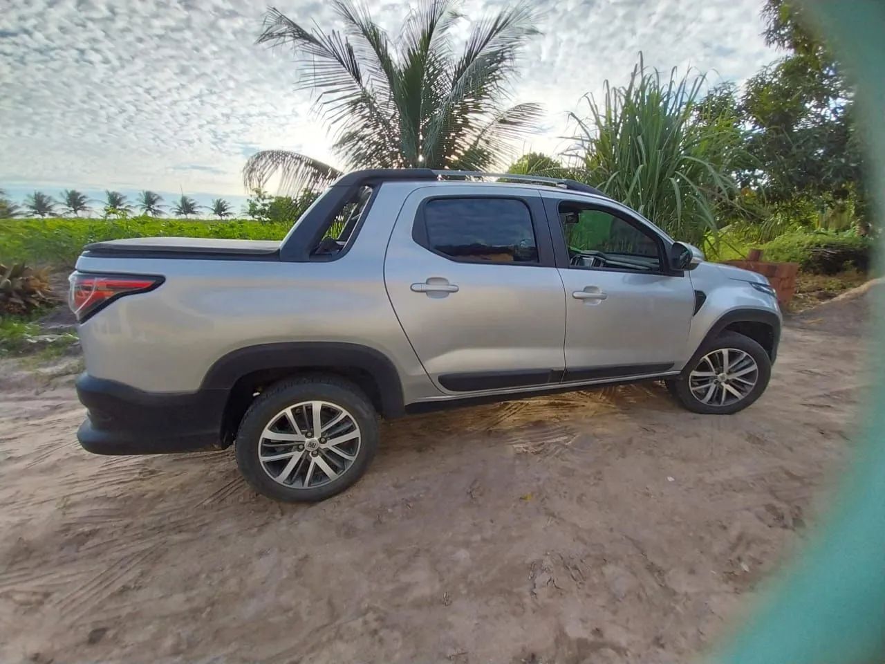 Fiat Strada Volcano 1.3 Flex 8V CD 2023