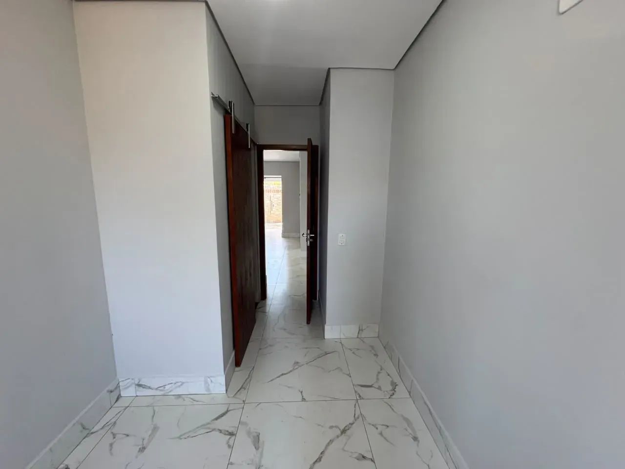 Casa 2 suítes com energia solar Jardim Imperial - Cuiabá - MT - Foto 3