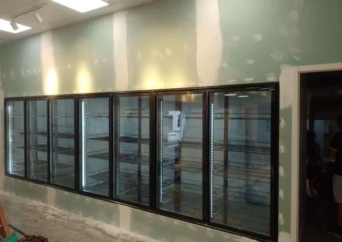EXPOSITORA WALK-IN COOLER SOB MEDIDA
