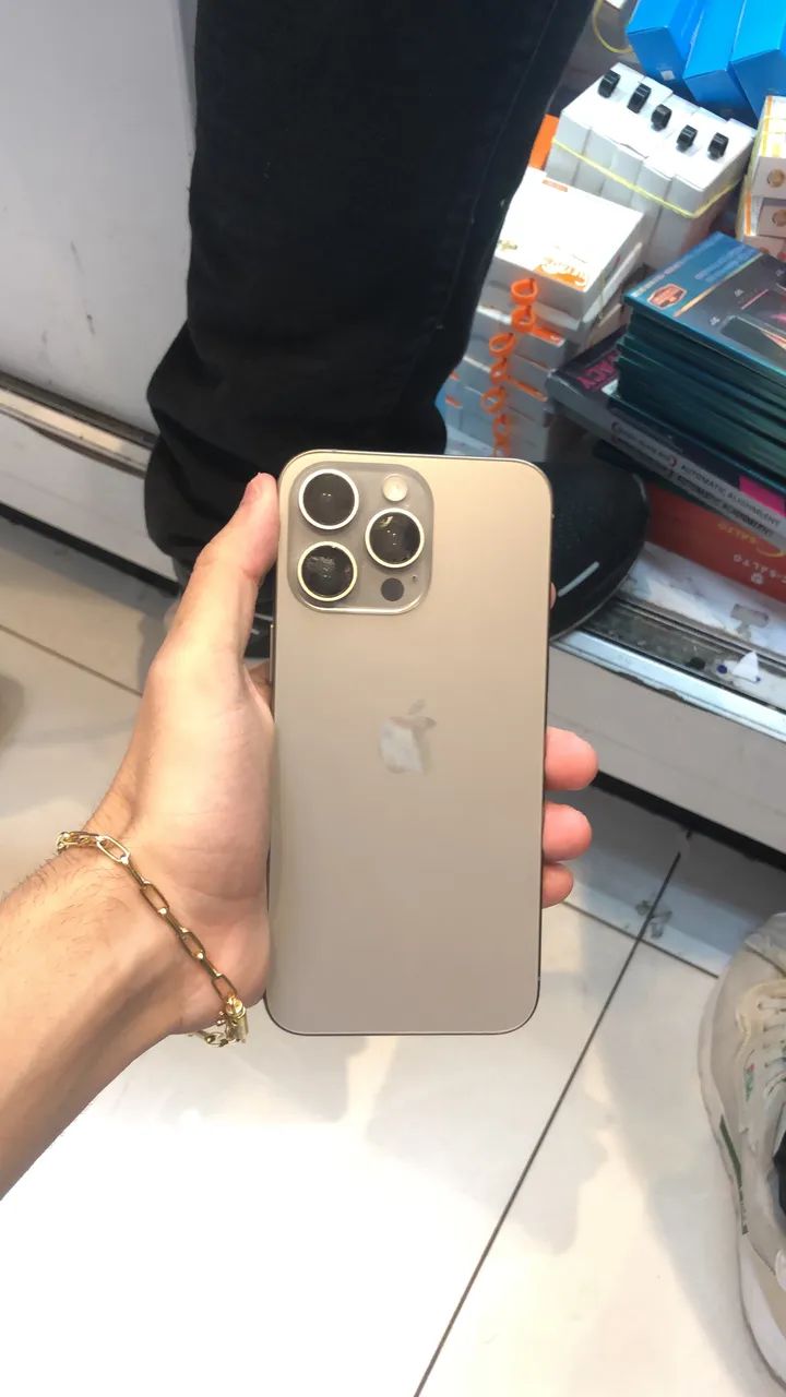 Iphone 15 pro max - Foto 3