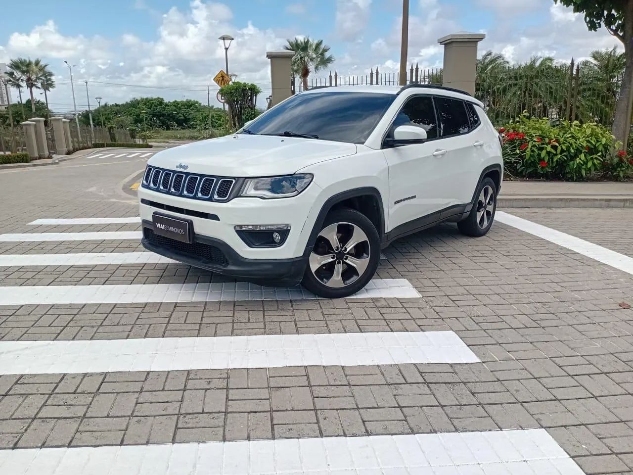 Jeep Compass Longitude 2.0 4X2 Flex 16V Aut. 2018 - Foto 2