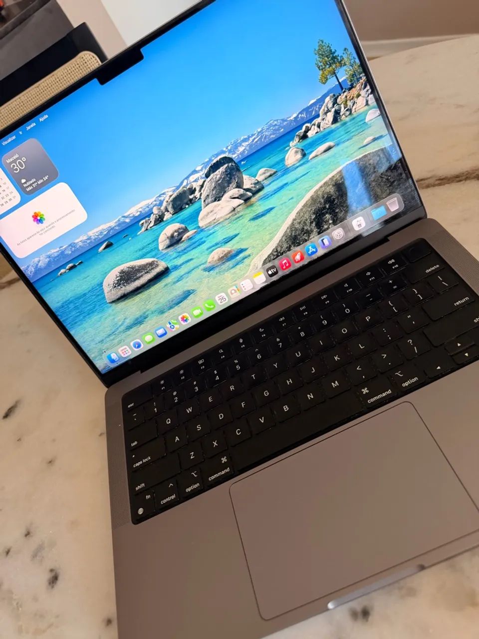 MacBook Pro - Apple M3 - Foto 3