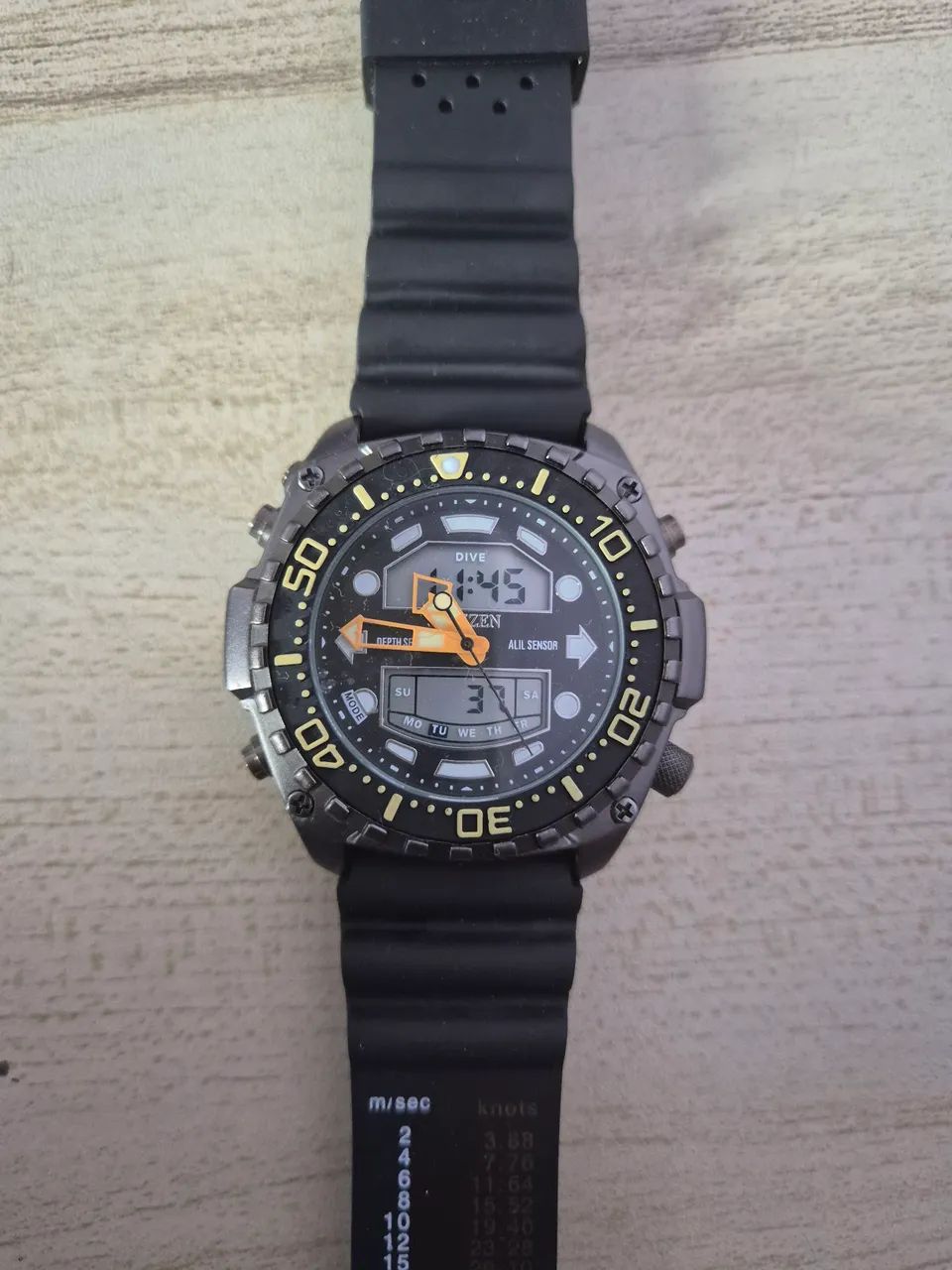 Relógio Citzen Promaster - C900-001857
