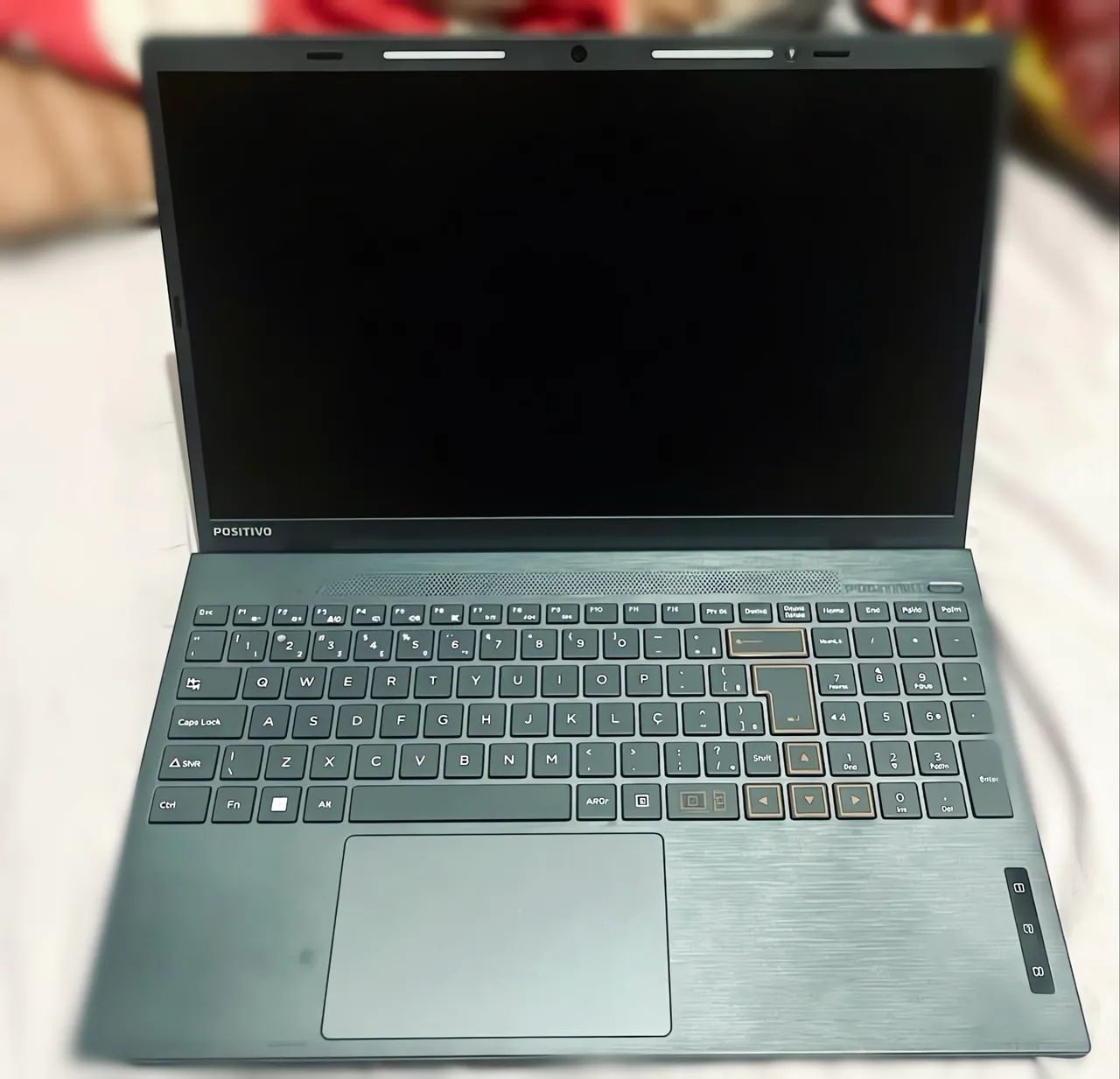 Vende-se notebook 