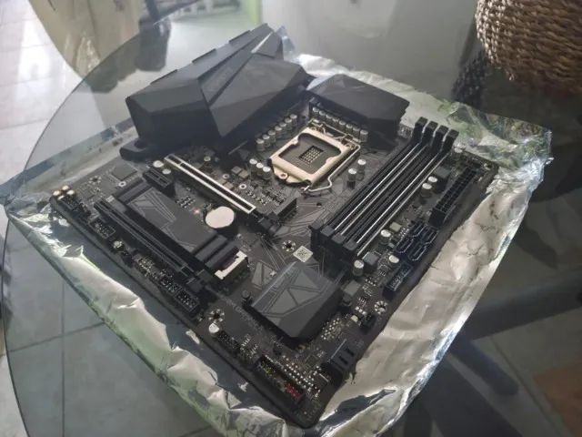 Placa Mãe Z490 GAMING X - Gigabyte - Foto 3