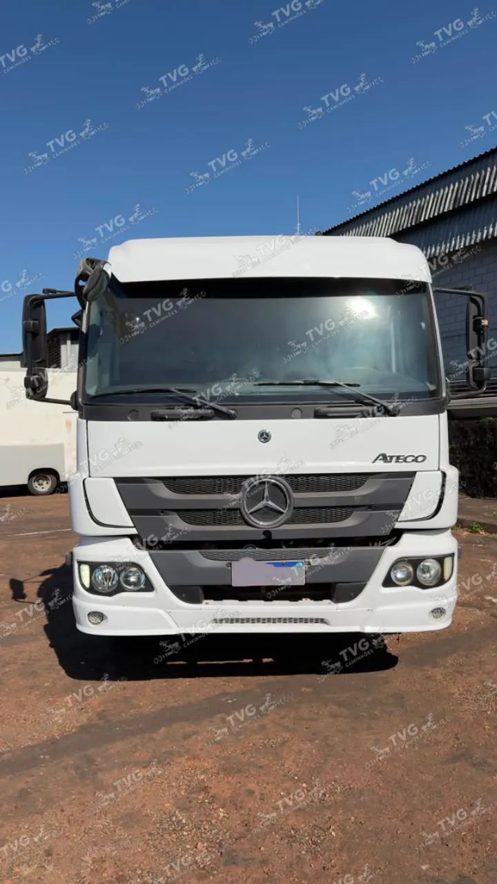 MB ATEGO 1733 4X2 2023 - Foto 2