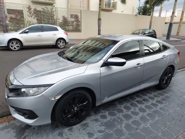 Honda Civic Civic Sedan SPORT 2.0 Flex 16V Aut.4p 2017