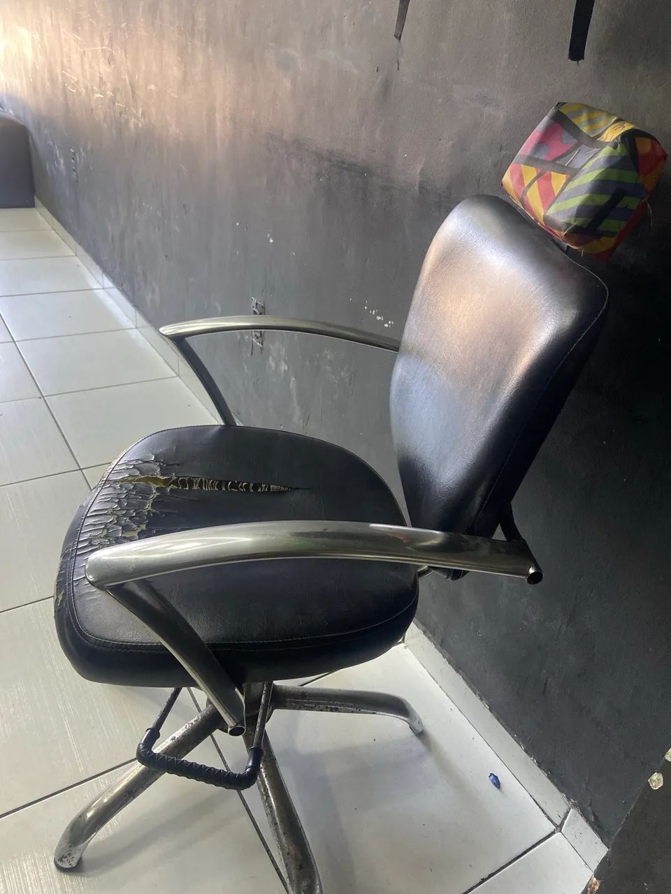 Cadeira  pra salão  - Foto 4