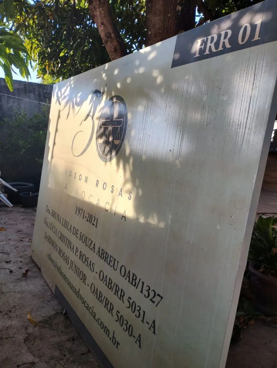 Placa de Fachada de metal 