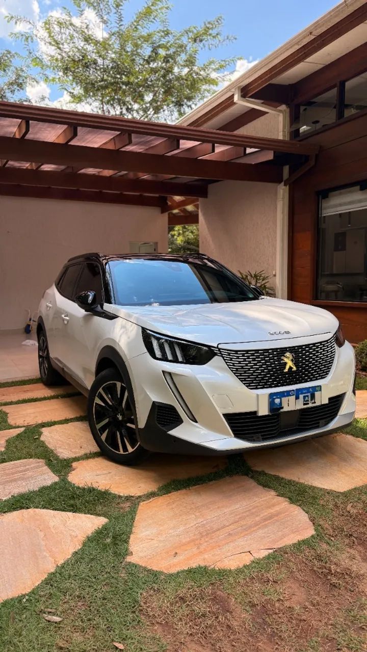 Peugeot E-2008 e-2008 GT 5p Aut. ( Elétrico) 2023