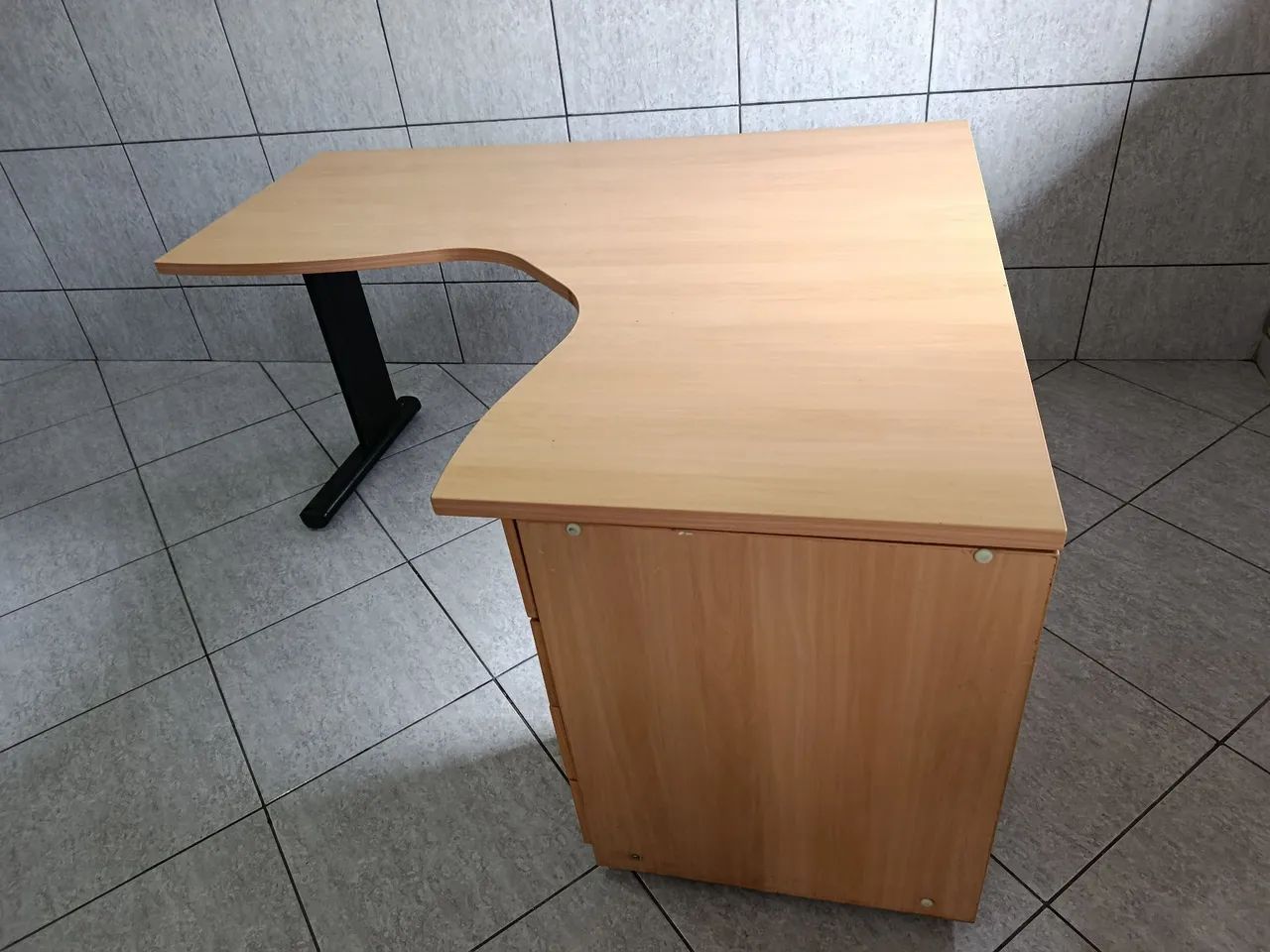 Mesa escritório semi-nova ? - Foto 3