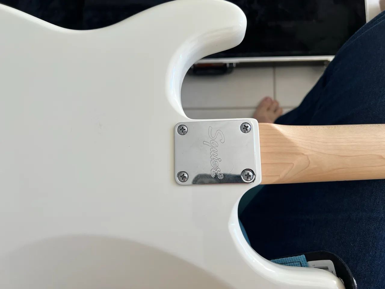 Guitarra Squier Fender Stratocaster - Foto 4
