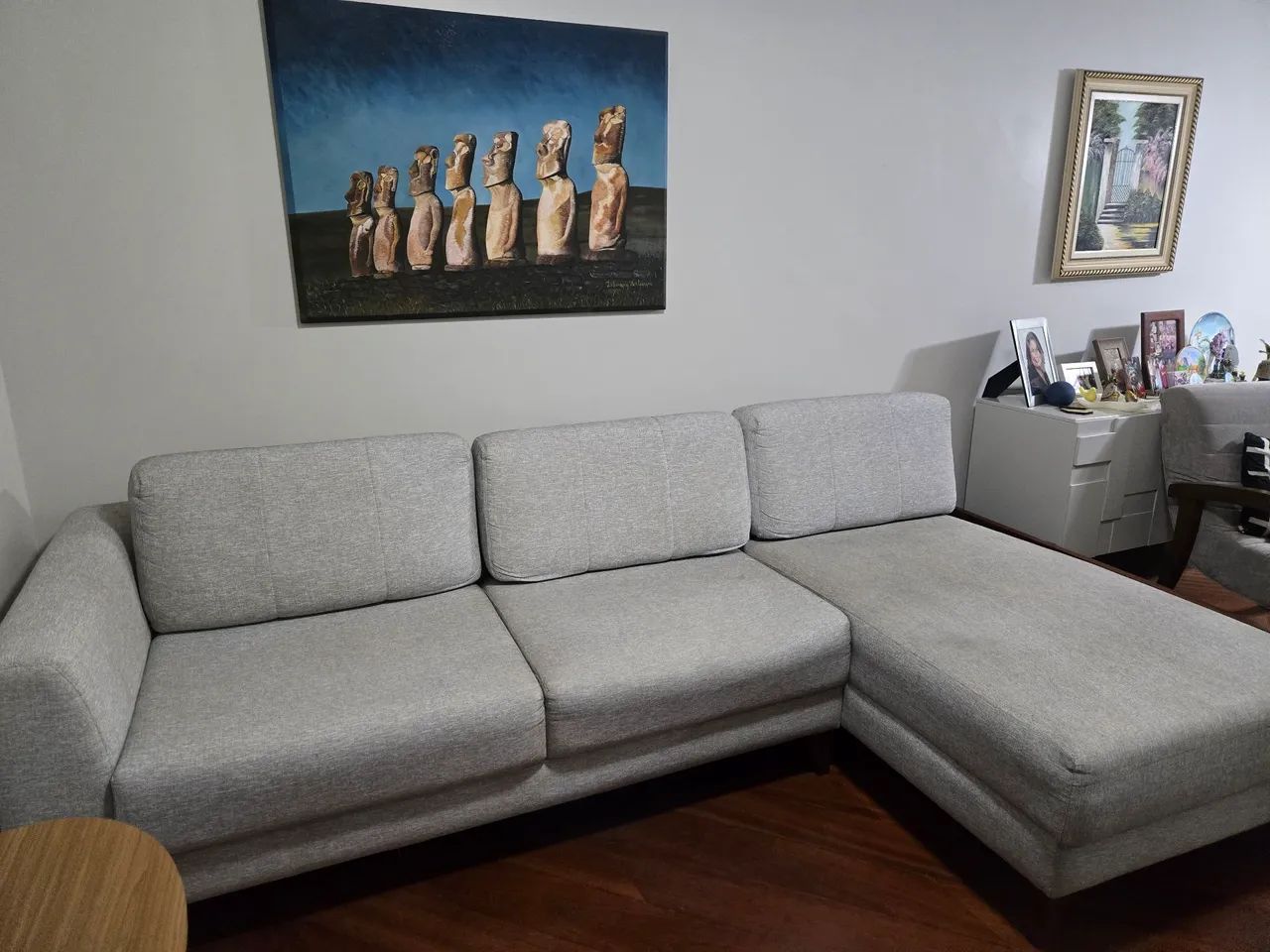 Sofá com chaise fixa - Foto 2