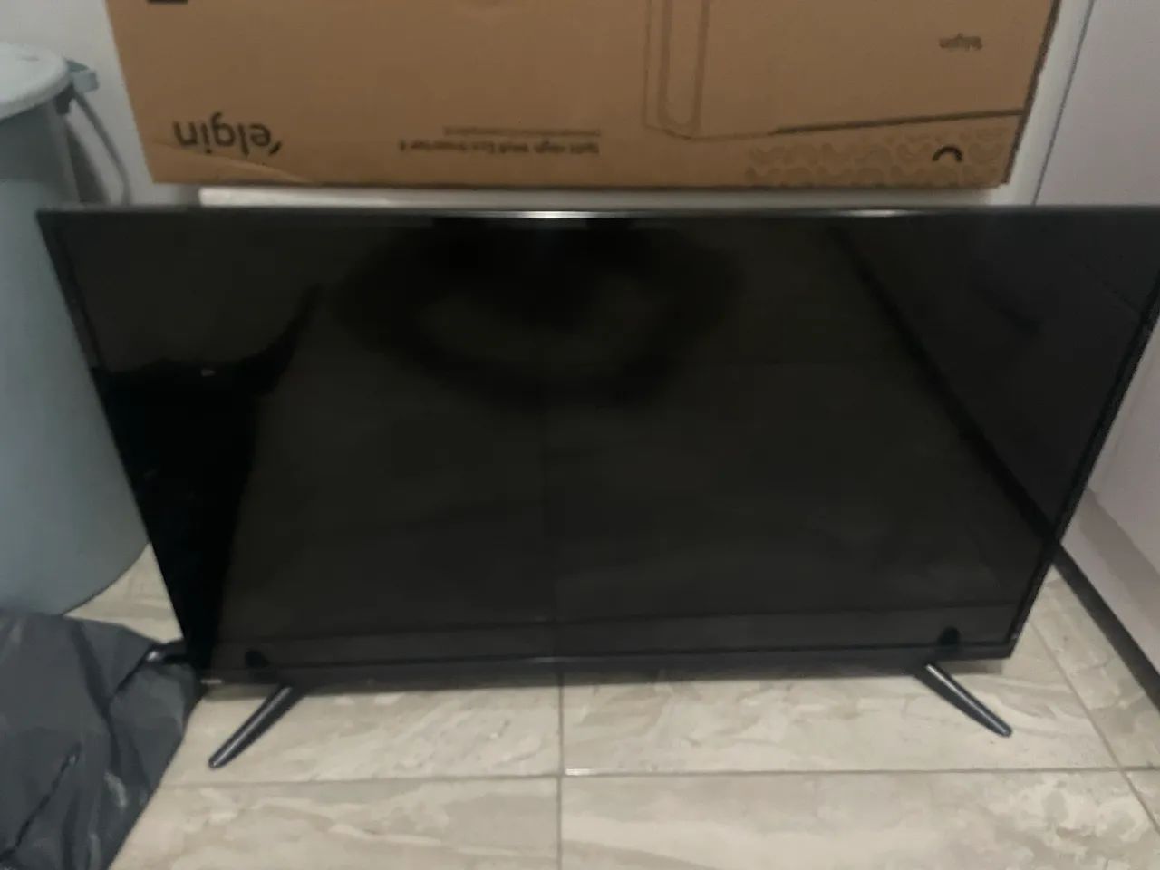 Tv Philco 40 polegadas para retirada de peças 