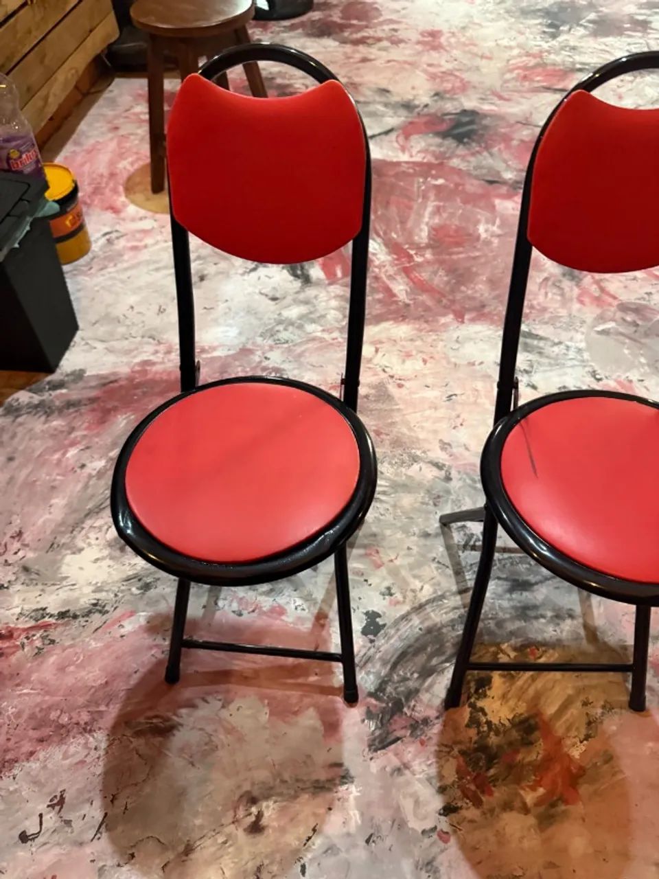 3 Banquetas dobráveis vermelhas - Foto 4